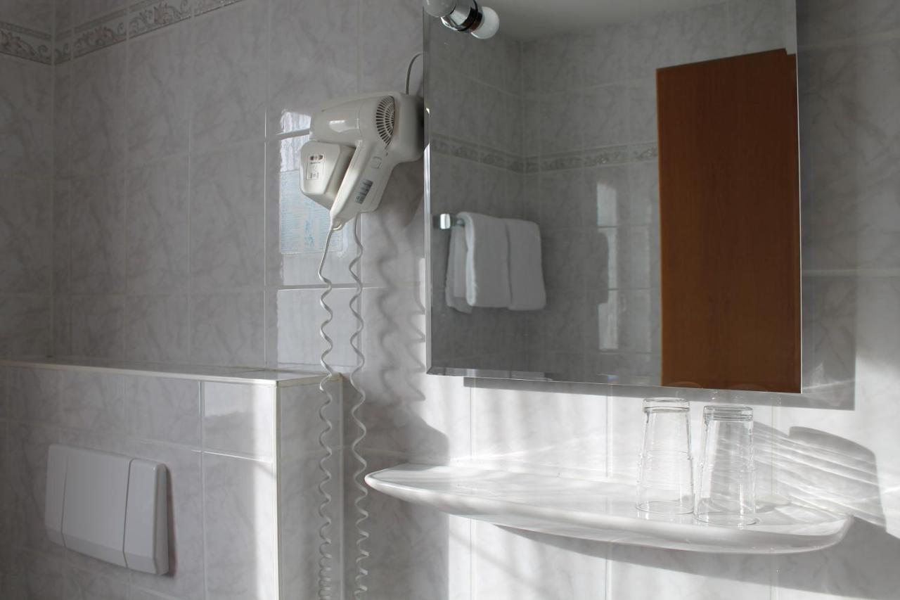 Hotel Garni Vogelsang Bad Fussing Room photo