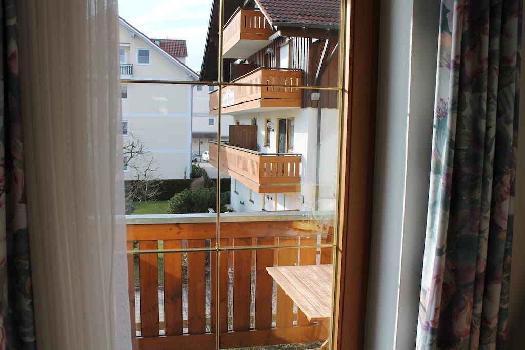 Hotel Garni Vogelsang Bad Fussing Room photo
