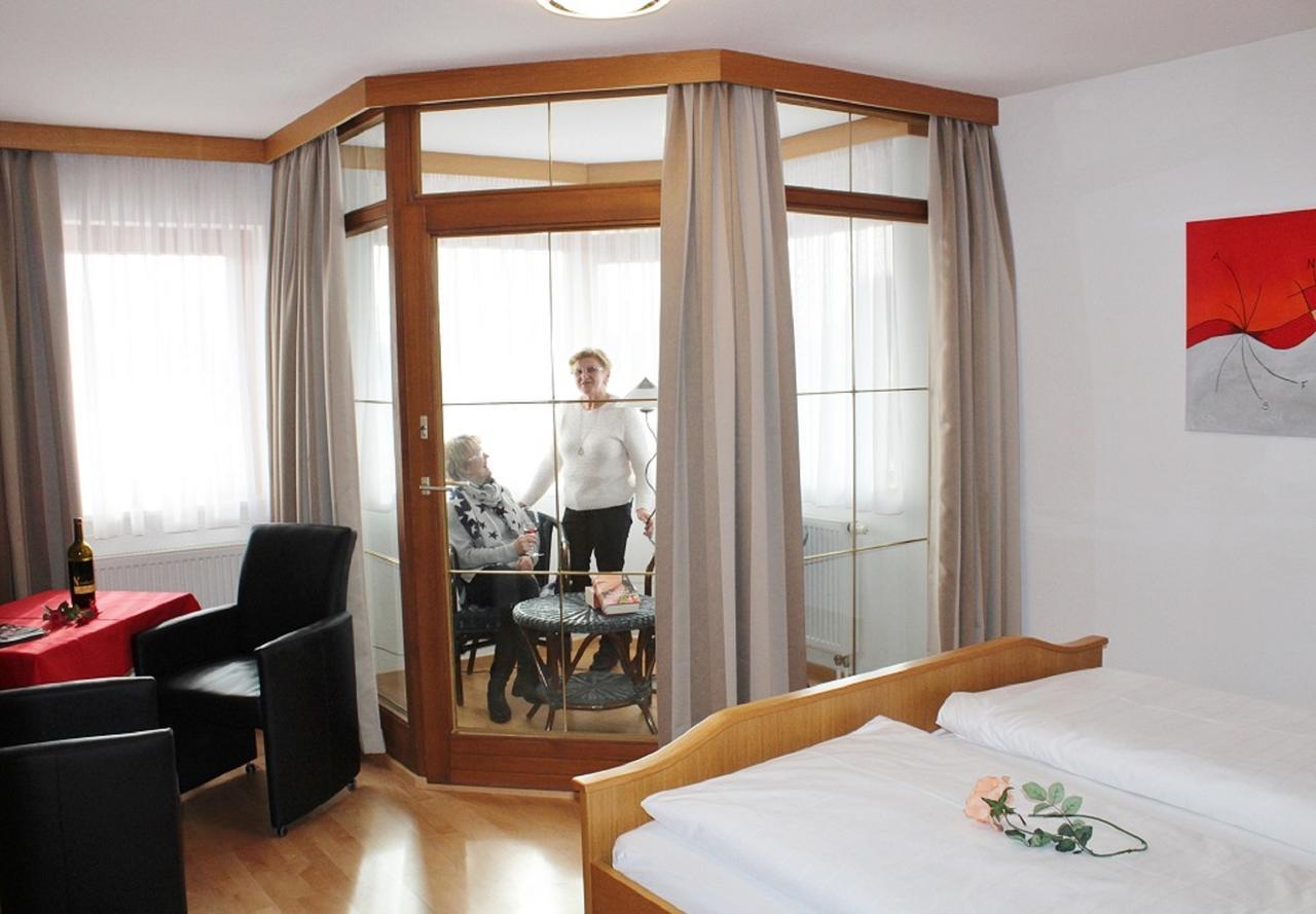 Hotel Garni Vogelsang Bad Fussing Exterior photo